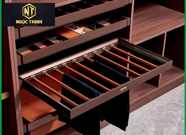 KỆ VẮT QUẦN ÁO TỦ DƯỚI tại Long Thành